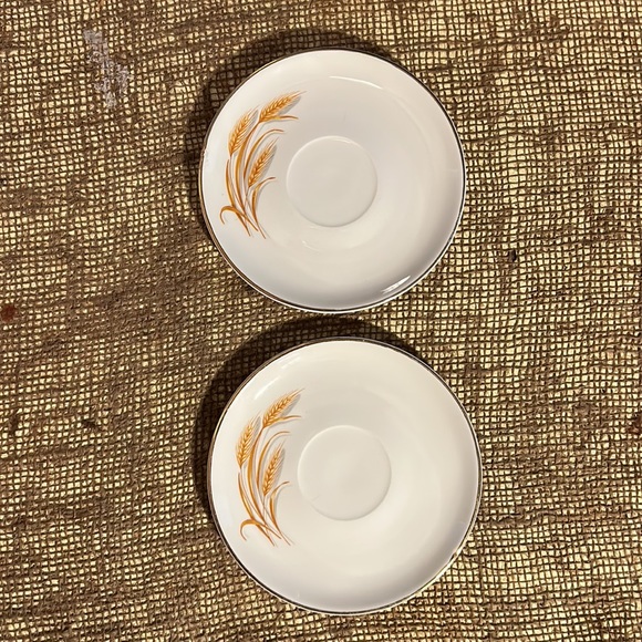 Golden Wheat Saucers, Made In The USA, 22 K Gold (5 Total) - Picture 7 of 9